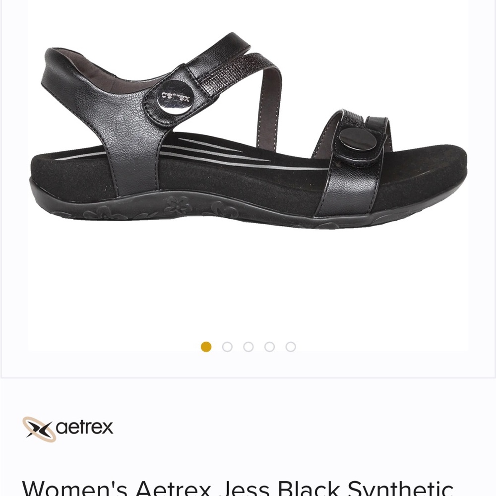 🌸New Aetrex Black Pebbled leather  Sandals